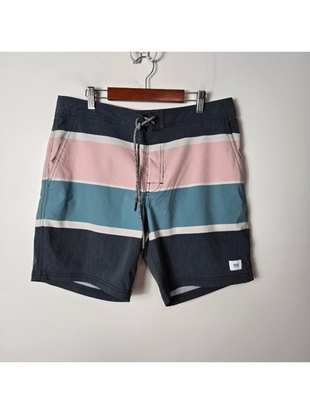 Katin Men's Size 31 Duke Striped Print Boardshorts Unlined Swim Beach